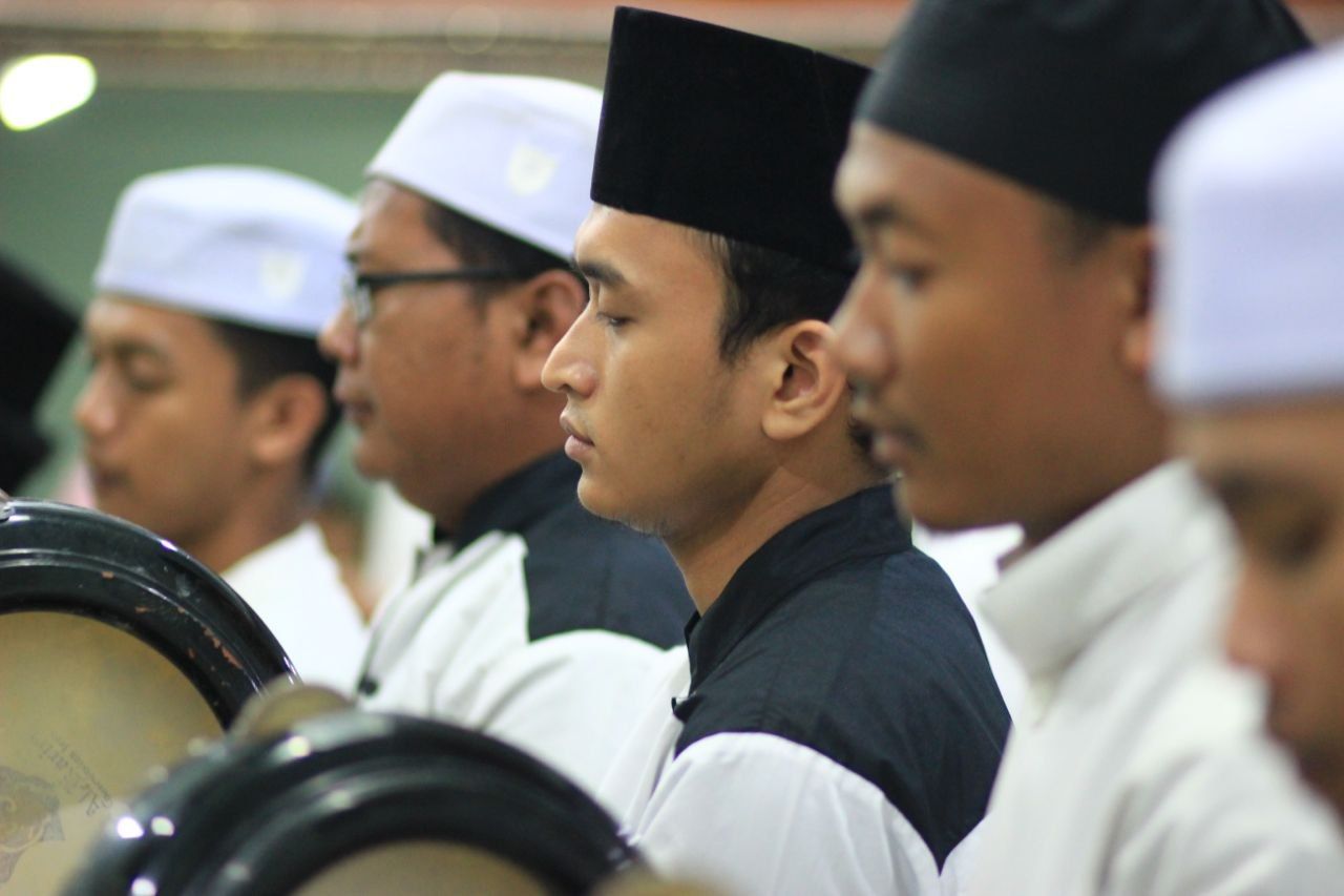 Jalsah Itsnain di Masjid Al-Hikmah — Foto 5