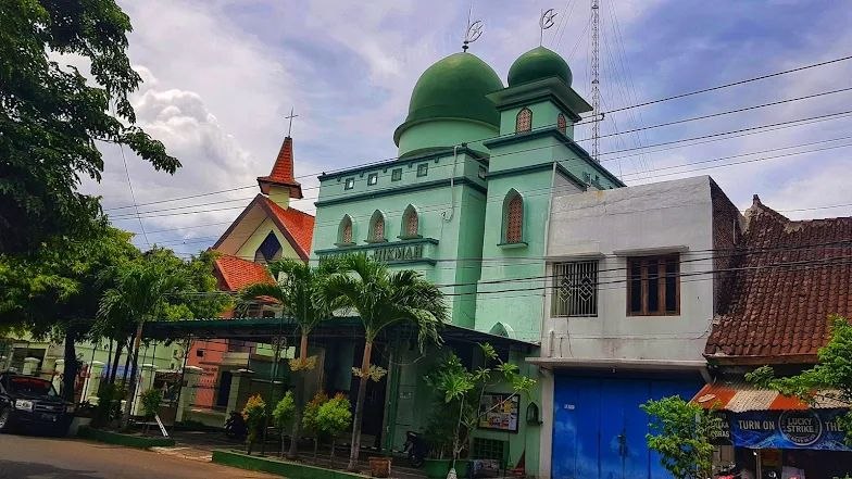 Masjid Al-Hikmah - Tampak Depan